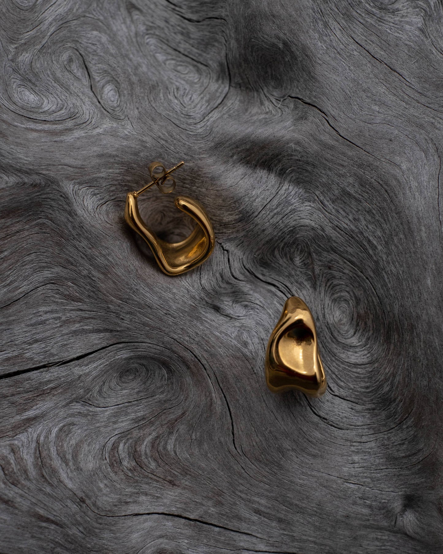 Chunky Organic Open Hoops Gold