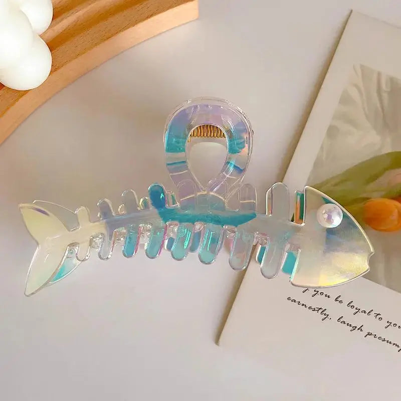 Fish bone Hairclip