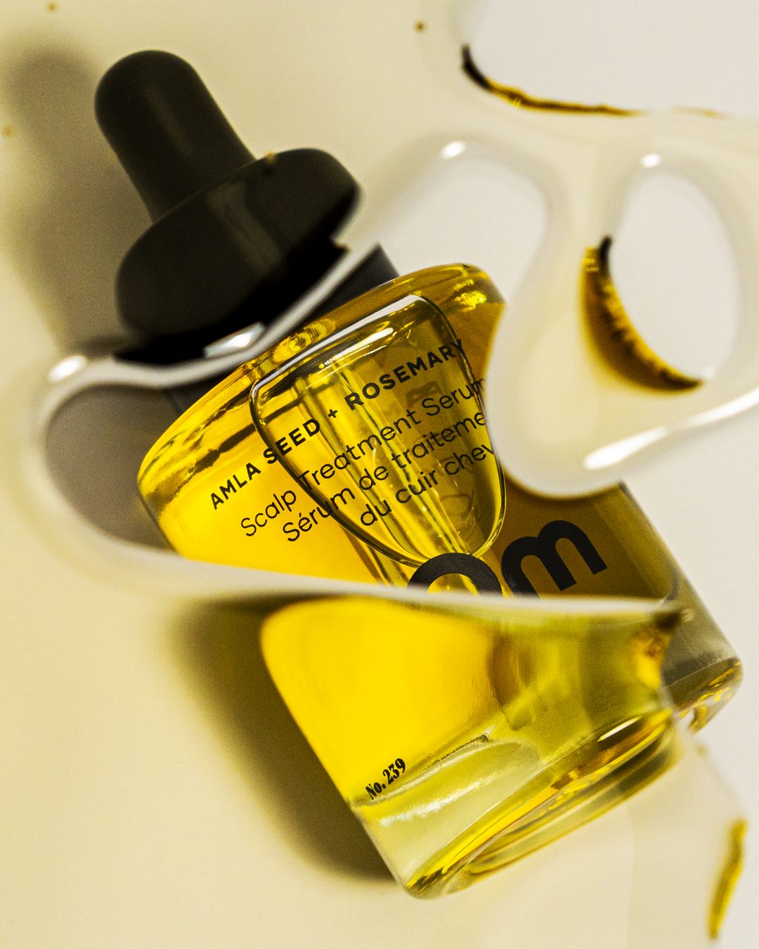 Om- Amla Seed + Rosemary Scalp Treatment Serum