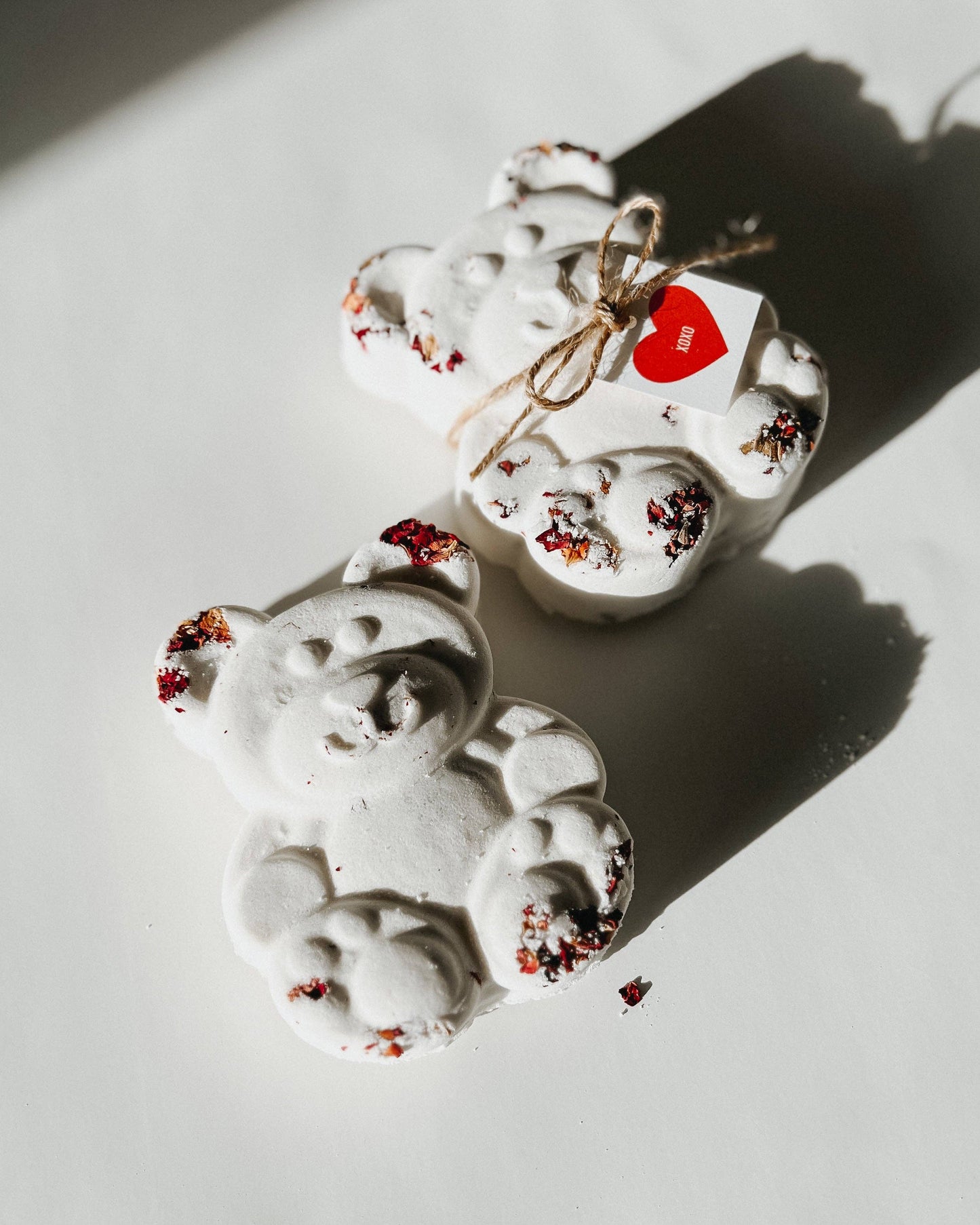 XOXO Bear Bath Bomb