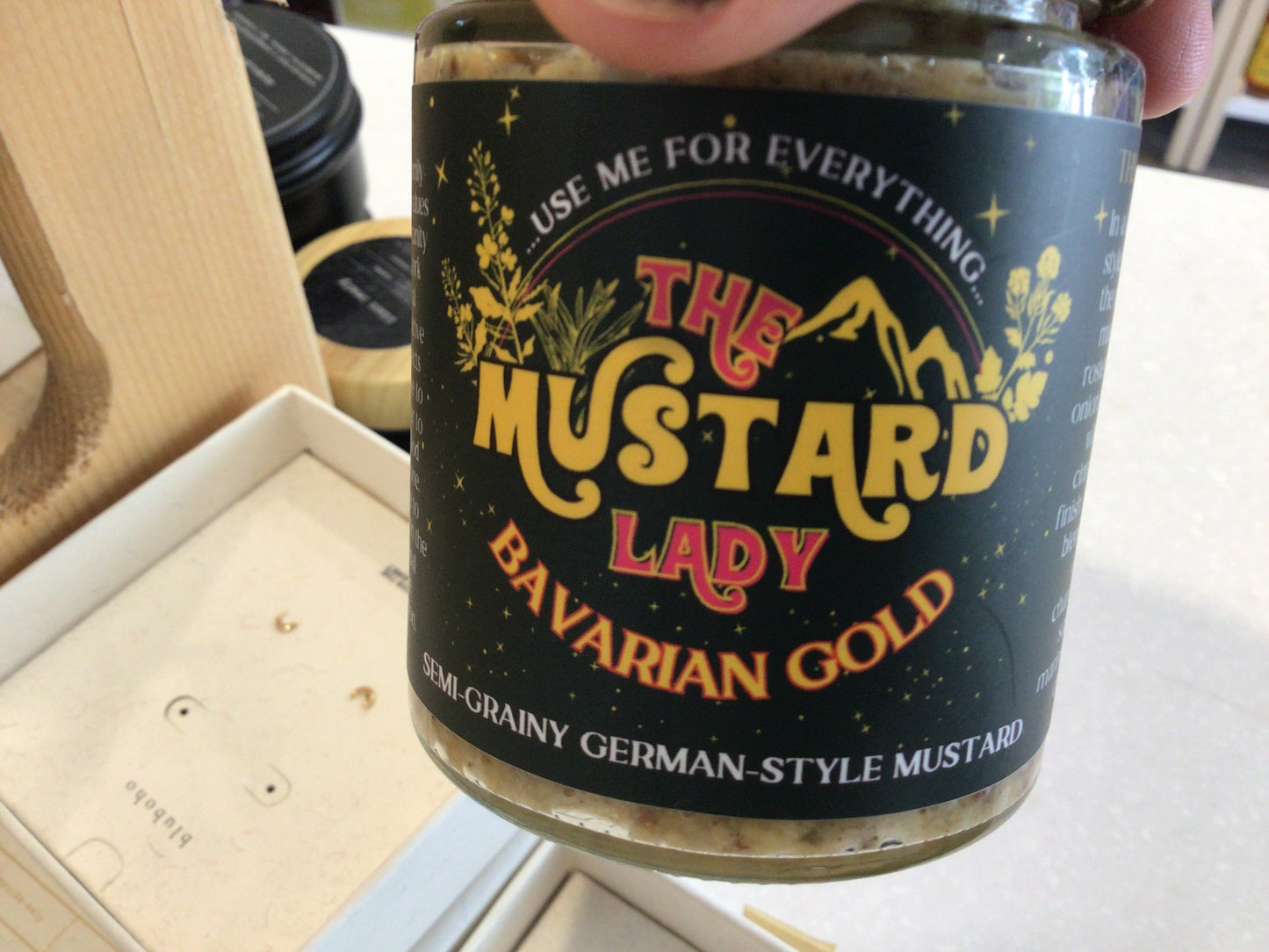 Mustard Lady Bavarian Gold