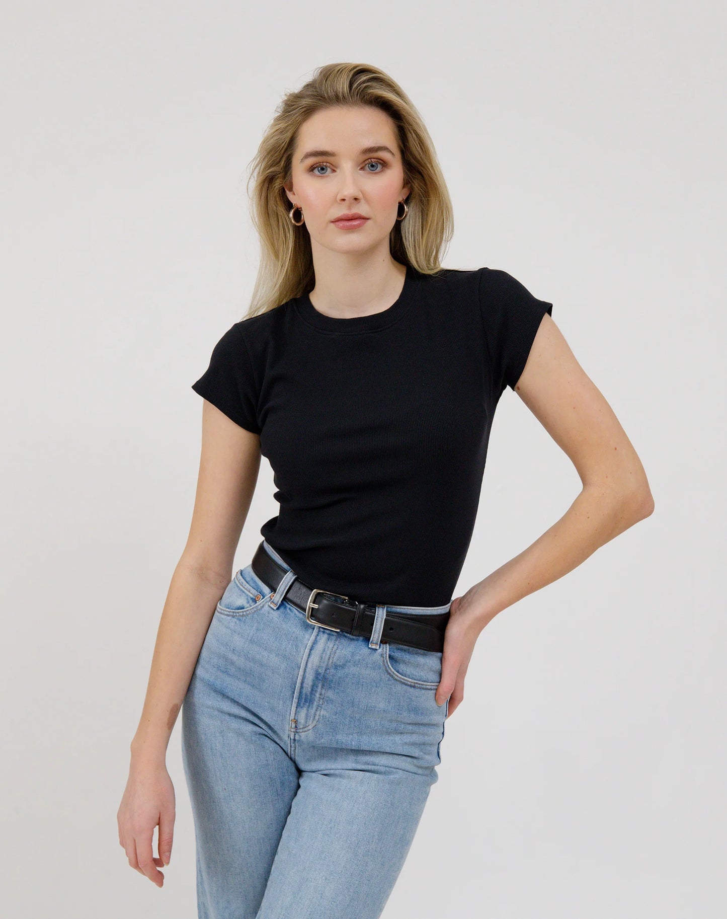 Brunette the Label Ribbed Fitted T-Shirt W/ Cap Sleeves