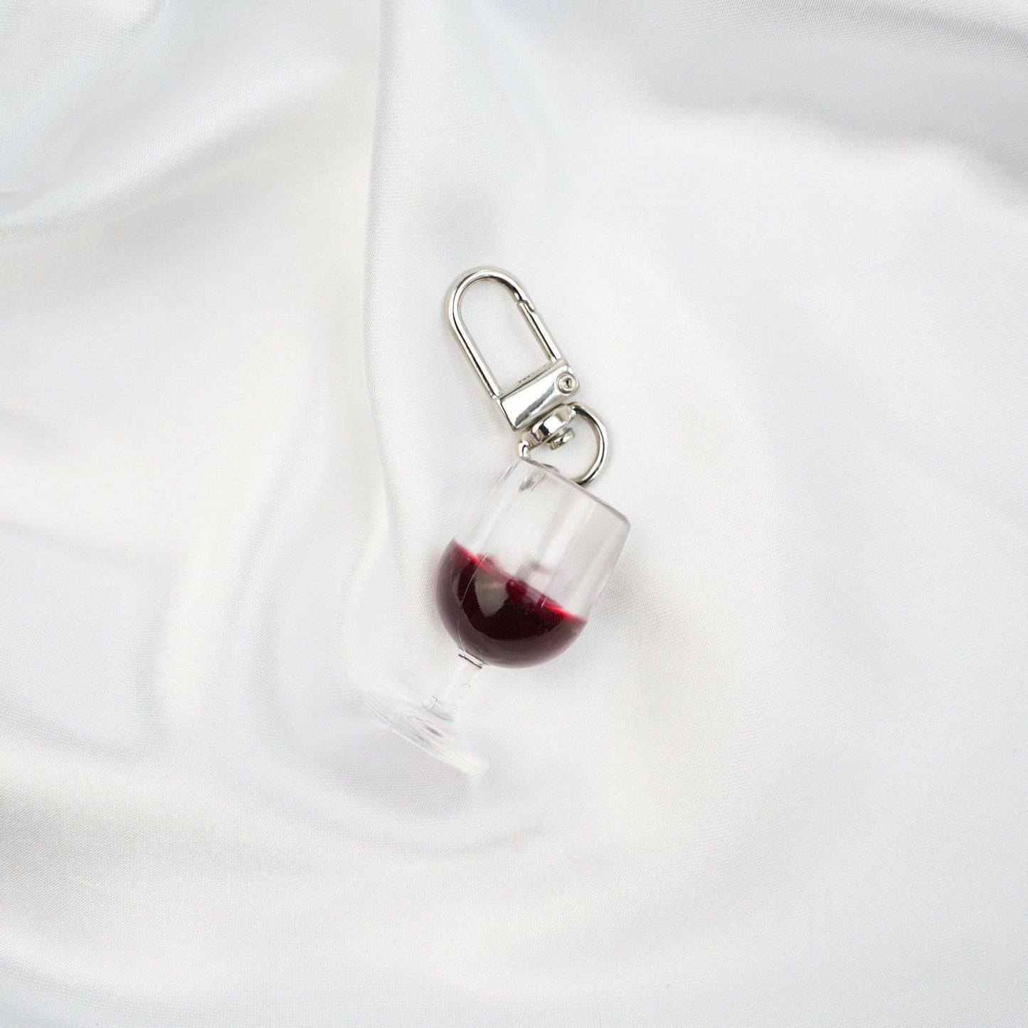 Glass of Red Wine Keychain | Wine Lover Gift | Miniature Food Key Chain | Drinks Keyring | Cute Accessories