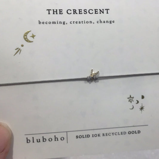 The Crescent bluboho