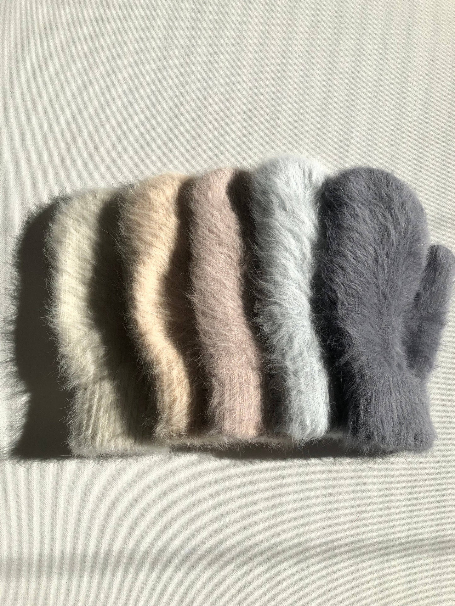 Billy Bamboo - Fluffy Angora Mittens