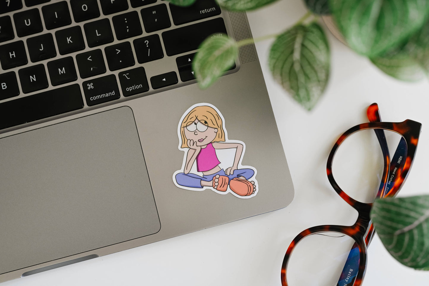Lizzie - Y2k Retro Vinyl Sticker