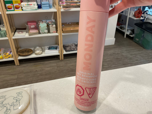 Monday original dry shampoo