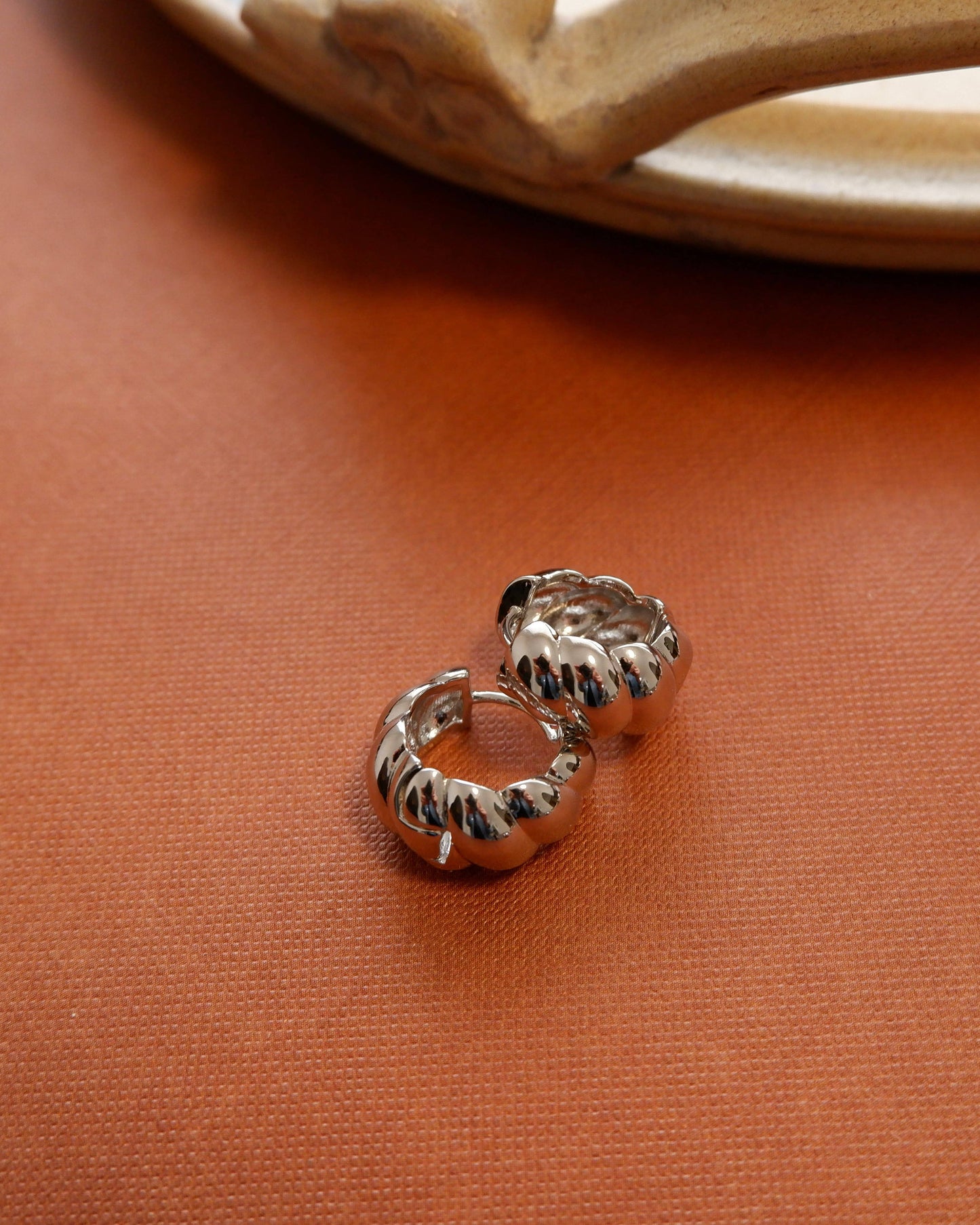 Arya Thick Twisted Hoops