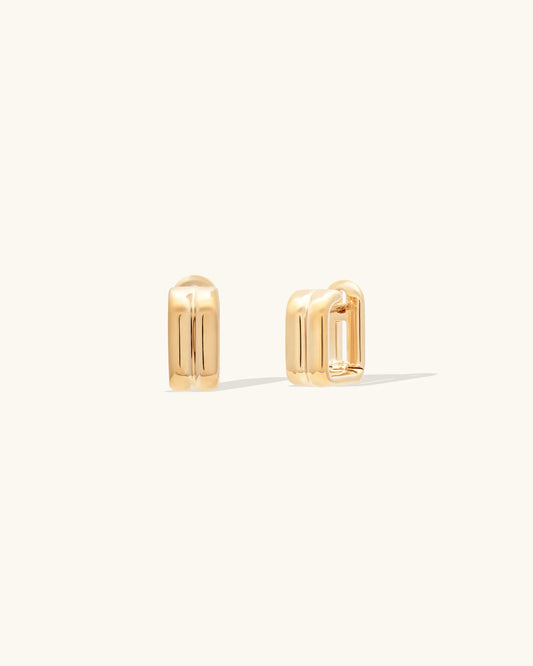 Leah Alexandra Ribbed Hoops