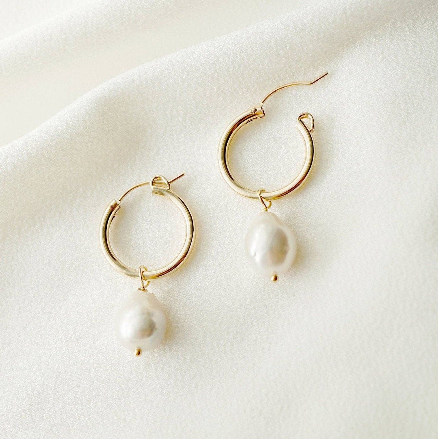 Hunter and Trove- Cultured Baroque Pearl Gold Hoop Earrings (Claudette)