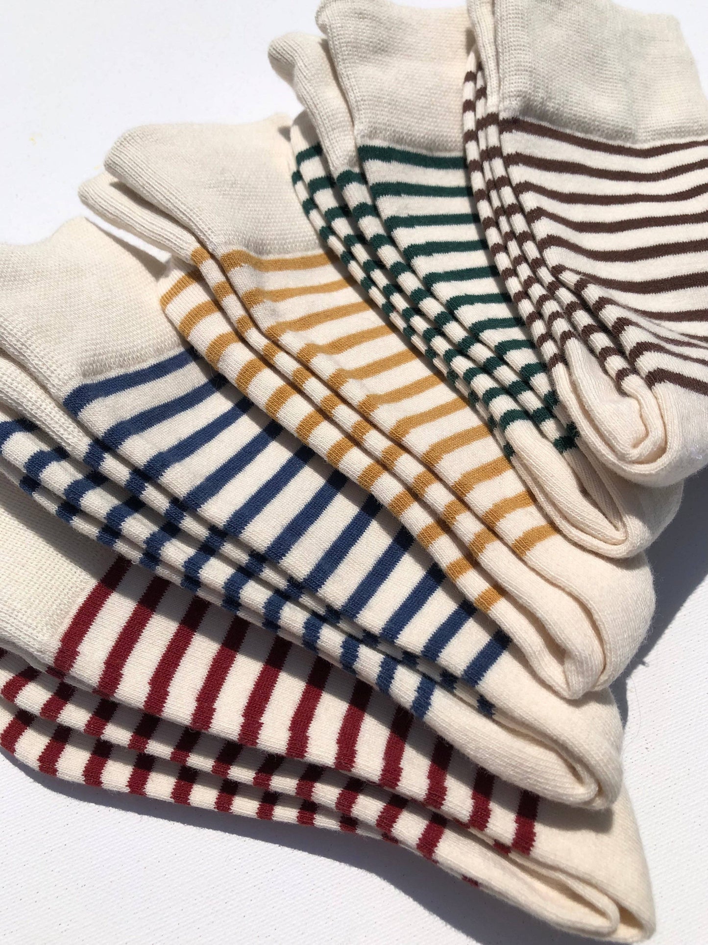 COLOR STRIPE SOCKS