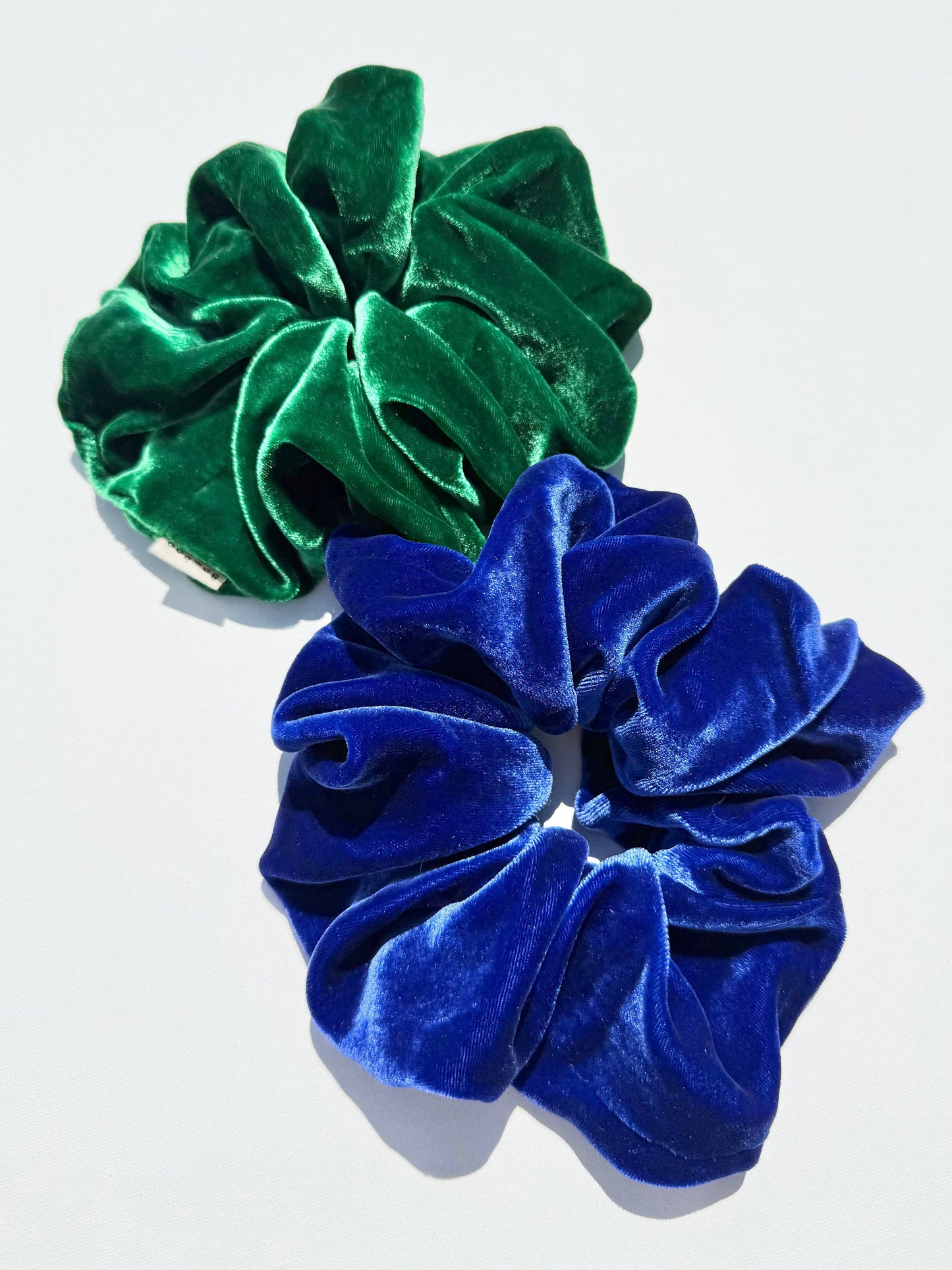 Billy Bamboo SILK VELVET SCRUNCHIES - crystal bright