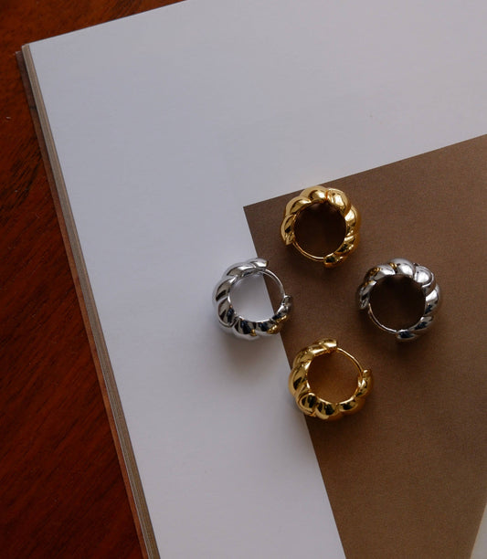 Arya Thick Twisted Hoops