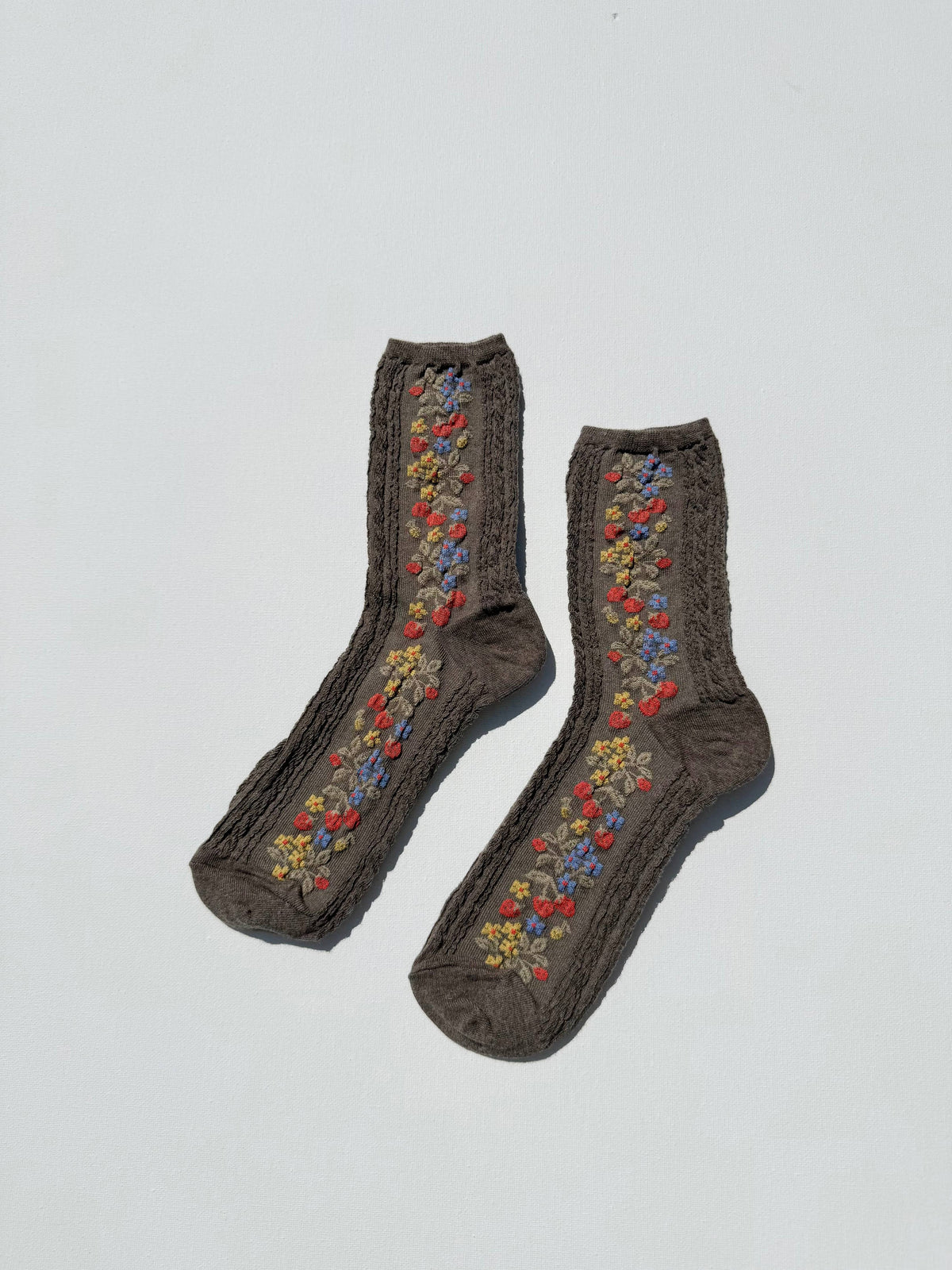 WILD STRAWBERRY SOCKS