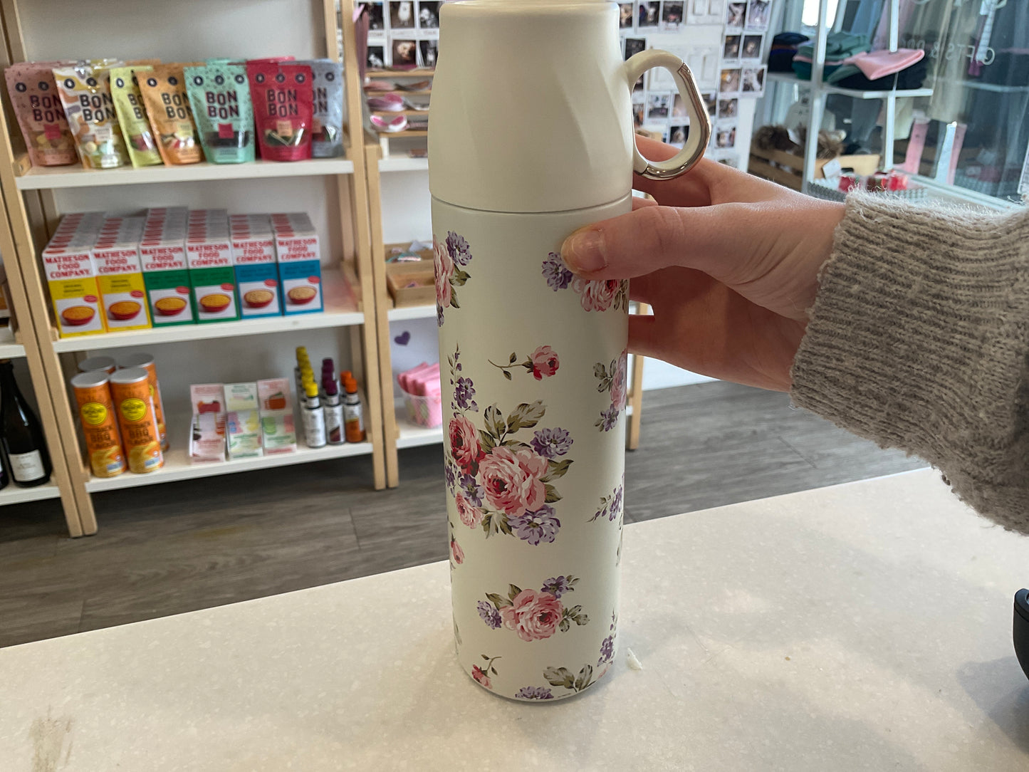Floral print thermos