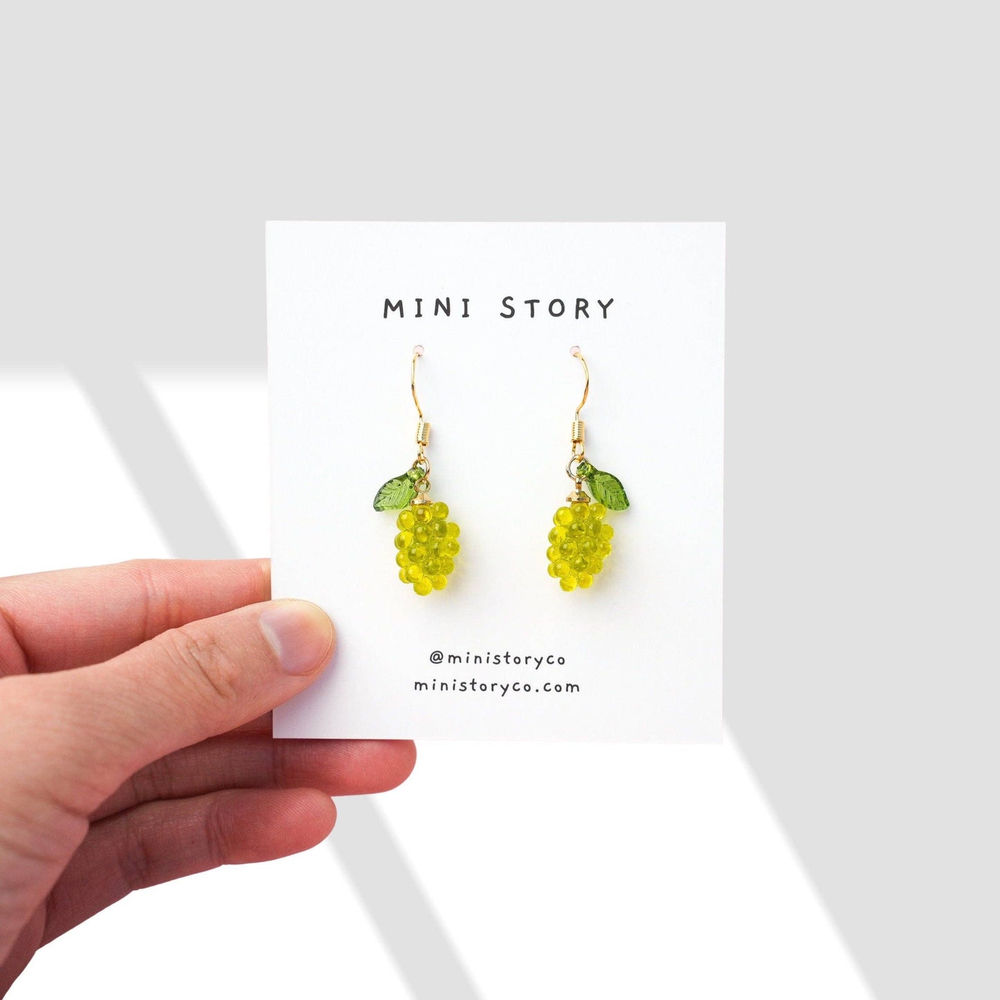 Grape Dangle Earrings | Aesthetic Jewellery | Miniature Fruit Jewelry | 18k Gold Drop Earrings | Gift for Her | Cute Earrings for Friends