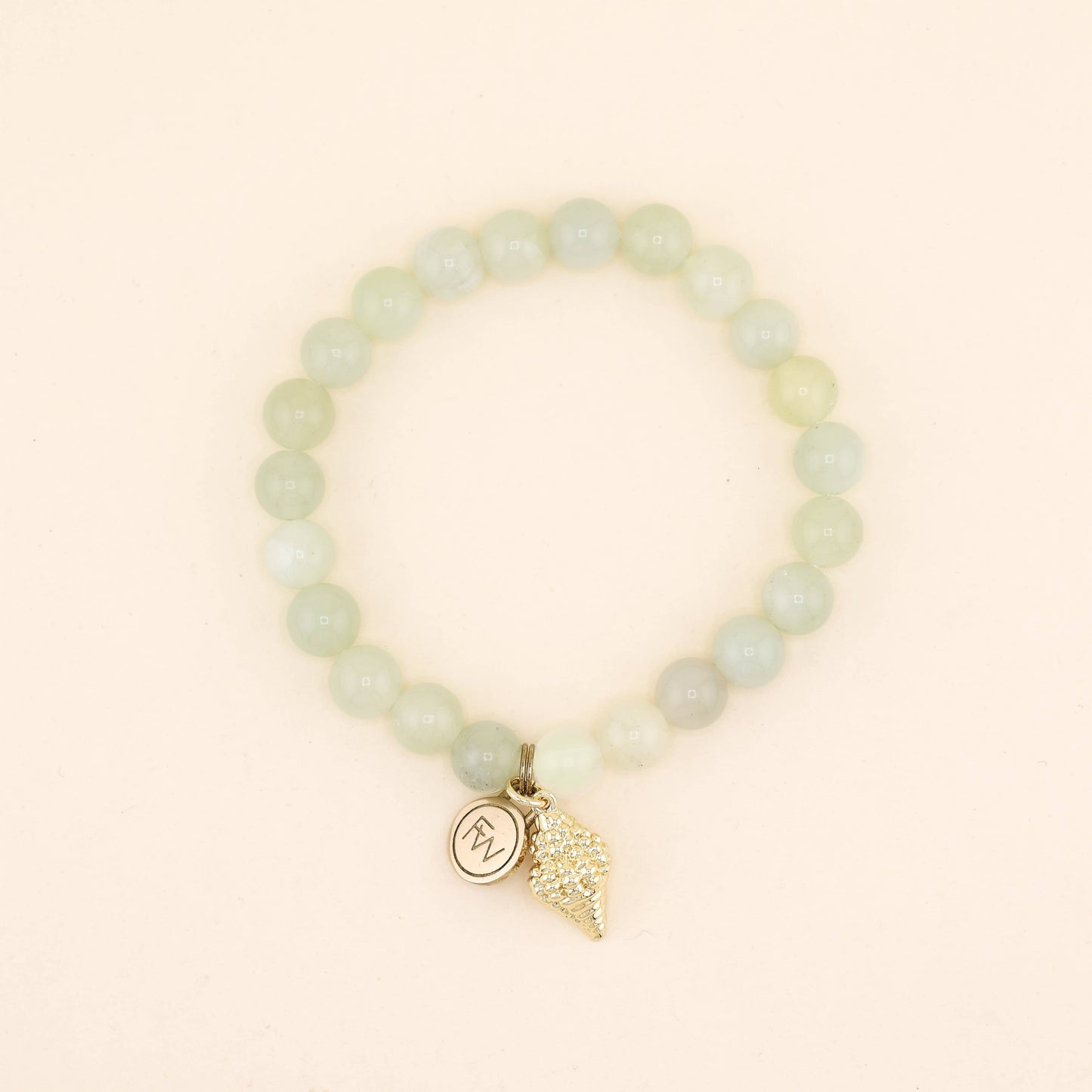 Conch Shell Charm Bracelet in Natural Jade
