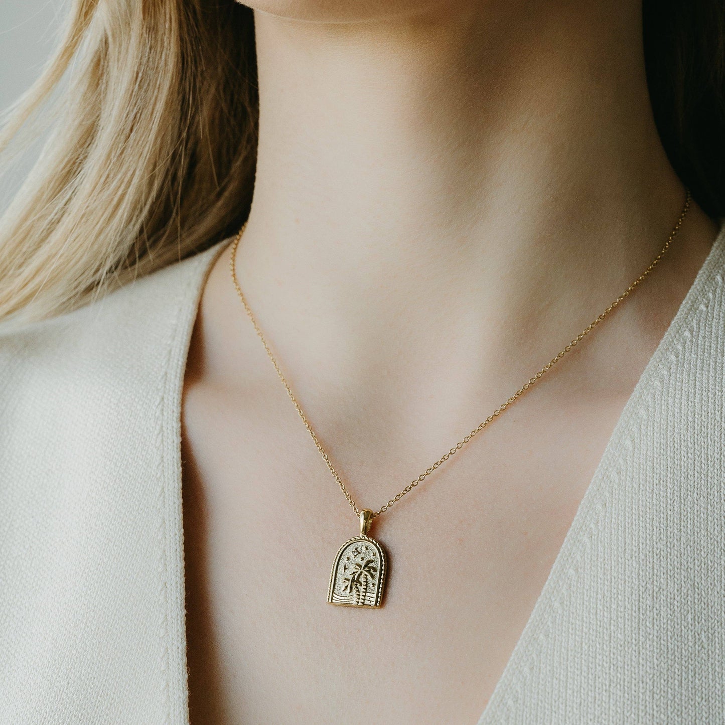 Palmera Necklace
