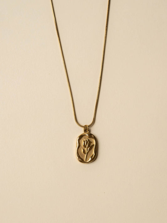 Chloe Tulip Pendant Necklace