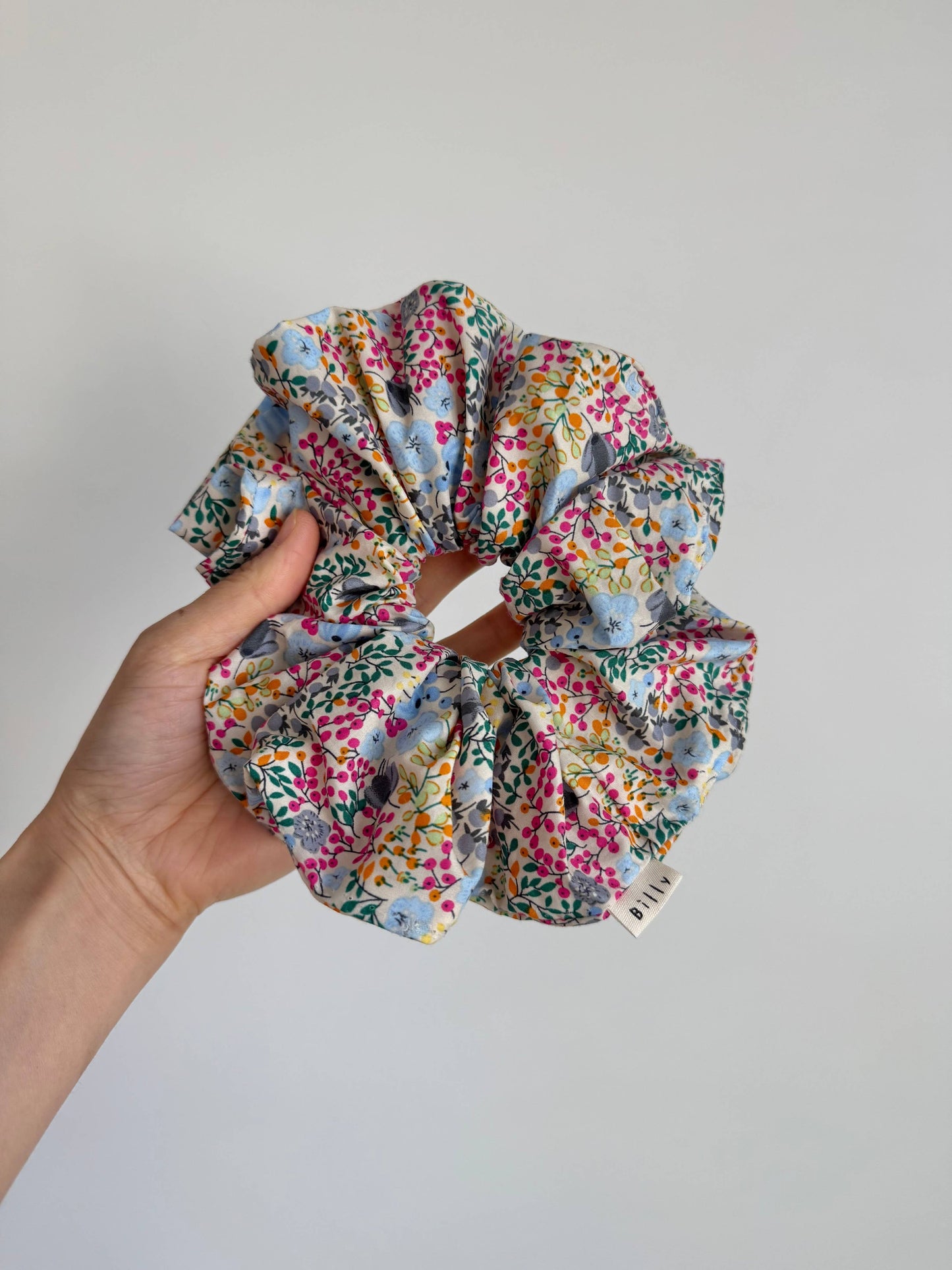 PRINCE EDWARD ISLAND FLORAL SCRUNCHIES
