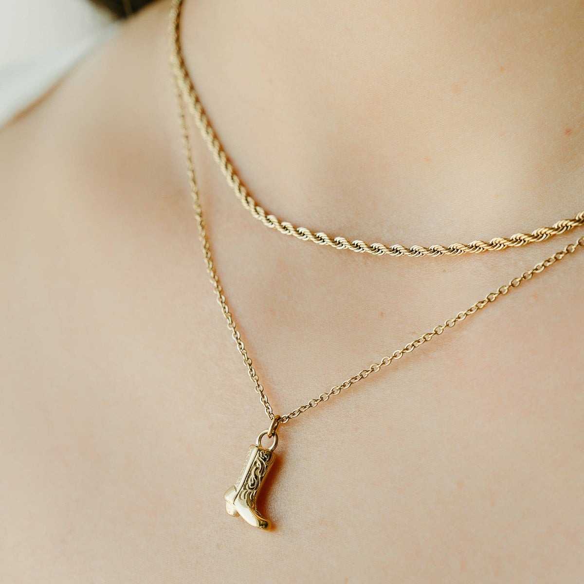The Boot Necklace