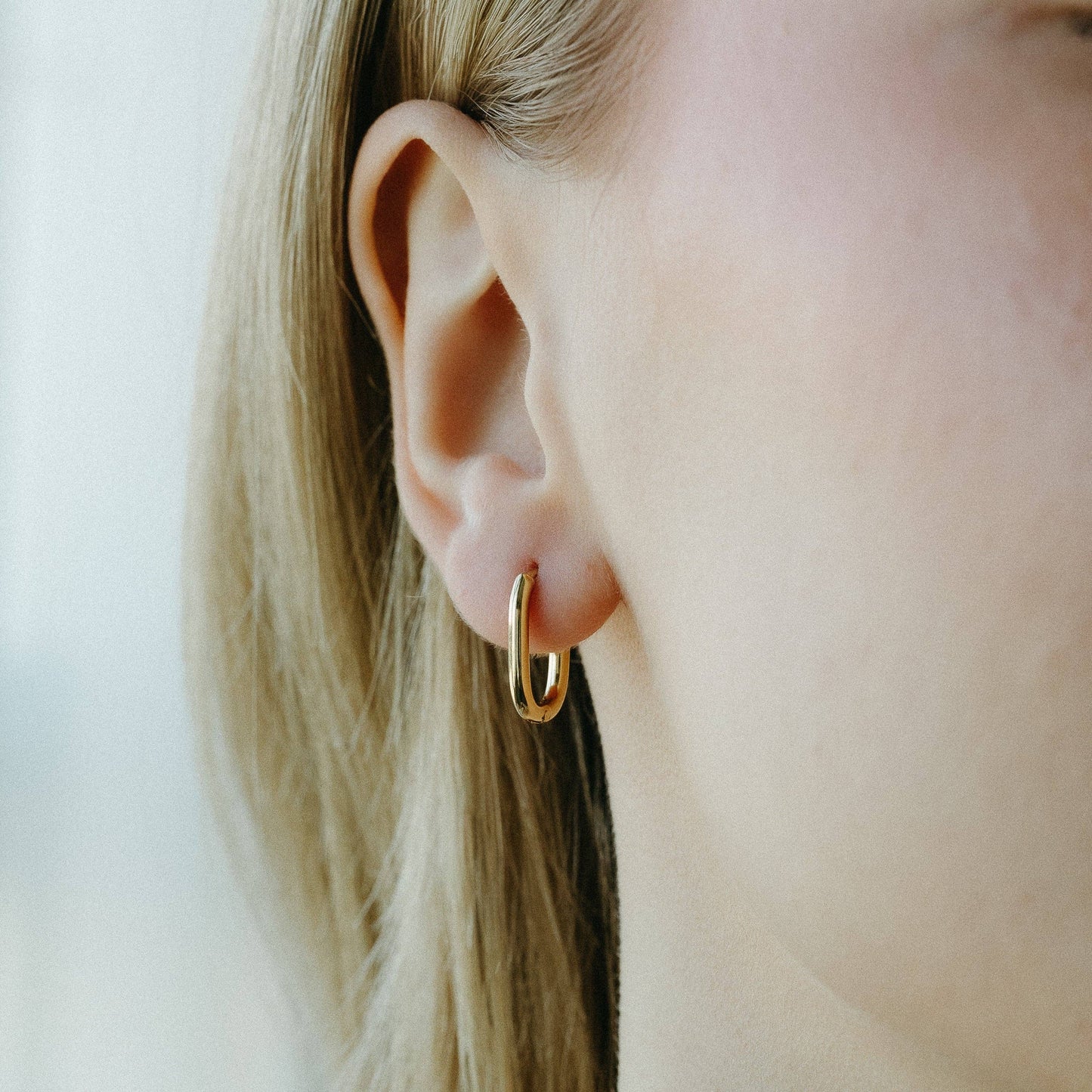 Oval Hoops